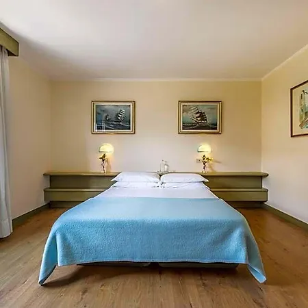 Aviano Palace Hotel Hotel 3*